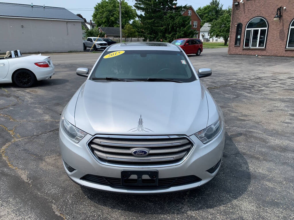 2015 Ford Taurus SEL