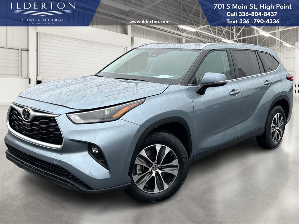 2023 Toyota Highlander XLE FWD