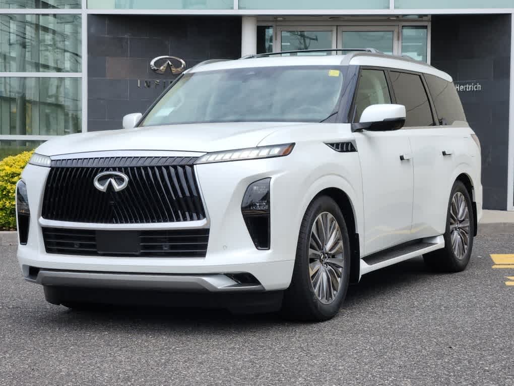 2025 INFINITI QX80 Luxe 4WD