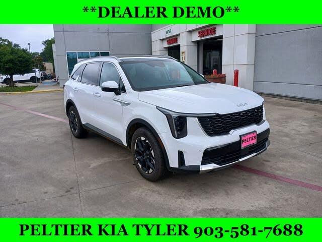 2025 Kia Sorento S FWD