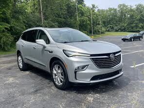 Buick Enclave Essence AWD