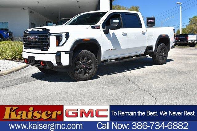 2024 GMC Sierra 2500HD AT4 Crew Cab 4WD