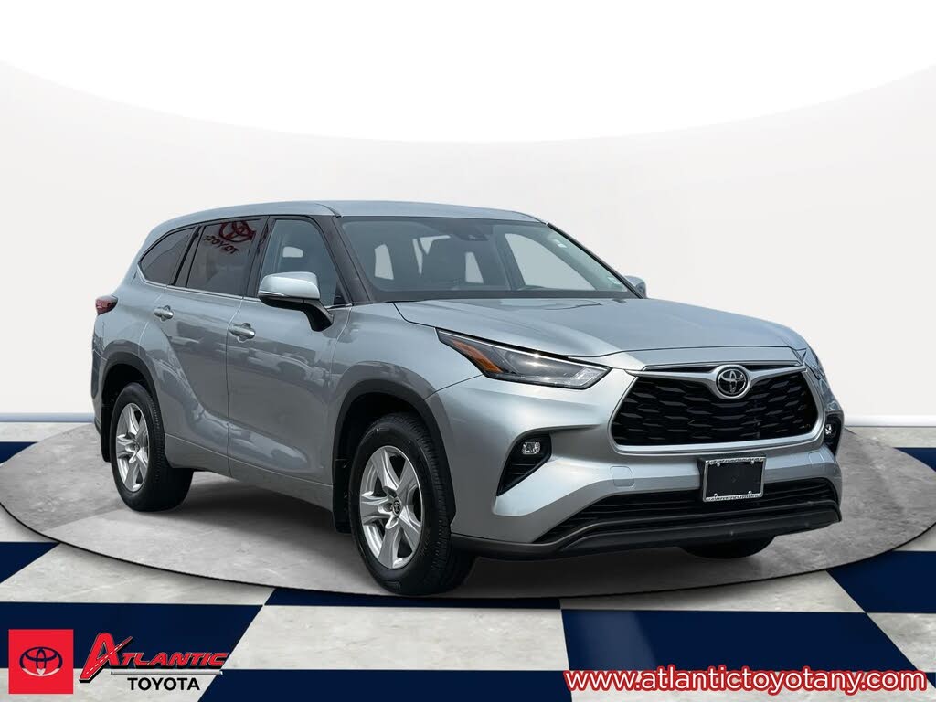 2022 Toyota Highlander LE AWD