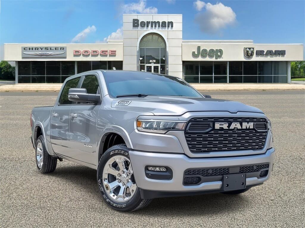 2025 RAM 1500 Big Horn Crew Cab 4WD