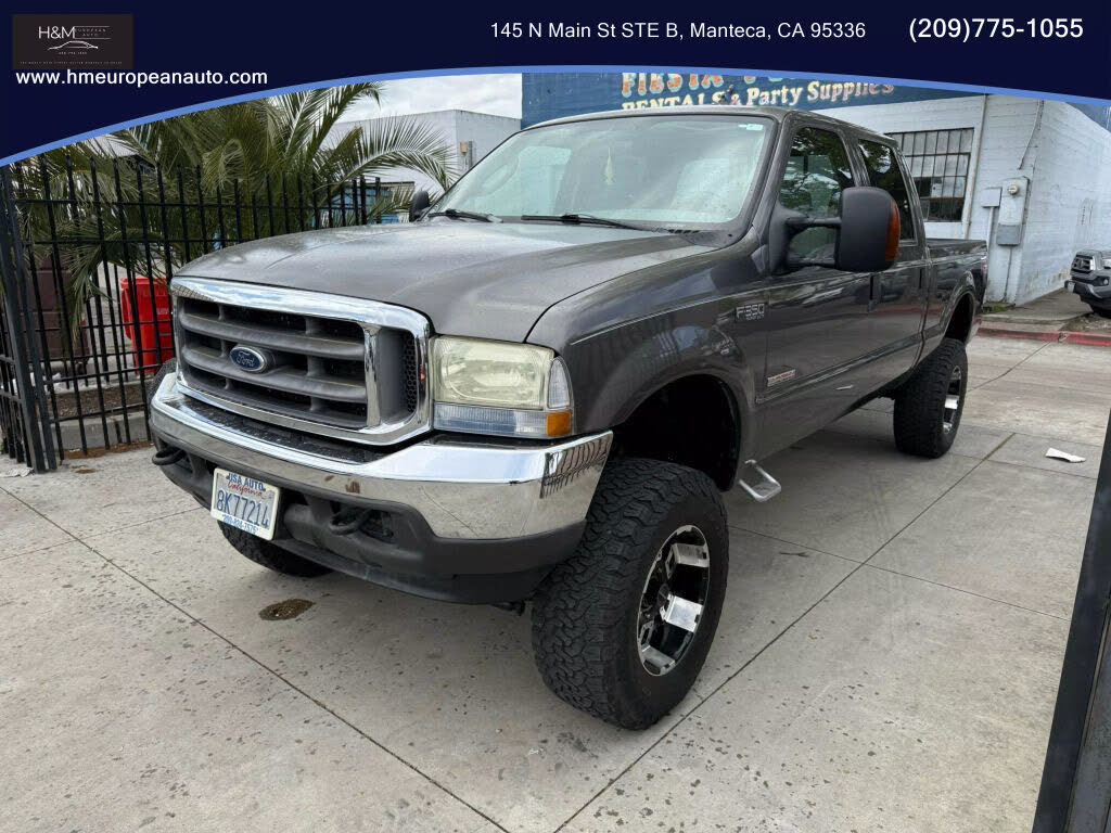 2004 Ford F-350 Super Duty XL Crew Cab SB 4WD