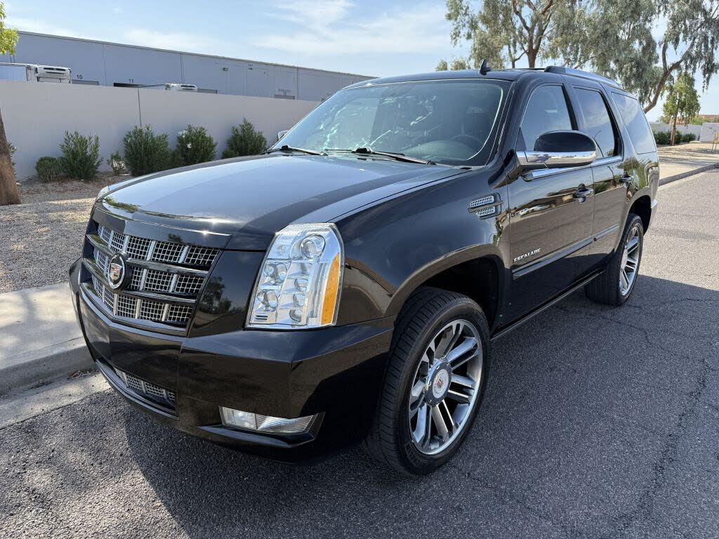 2013 Cadillac Escalade Premium 4WD
