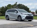 Toyota Sienna XLE 7-Passenger FWD