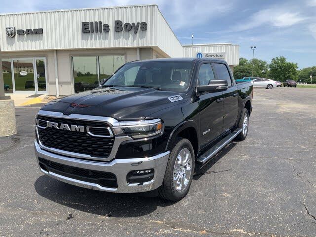 2025 RAM 1500 Big Horn Crew Cab 4WD