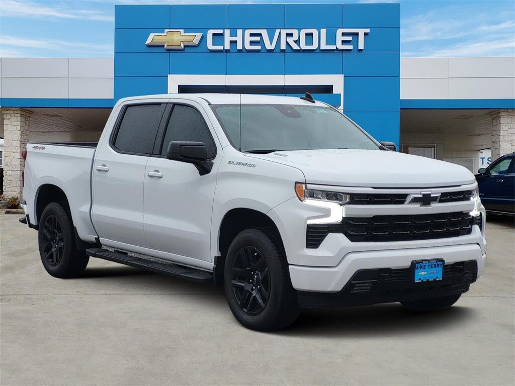 2025 Chevrolet Silverado 1500 RST Crew Cab 4WD