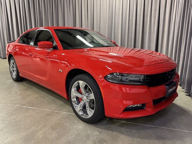 2015 Dodge Charger SXT RWD