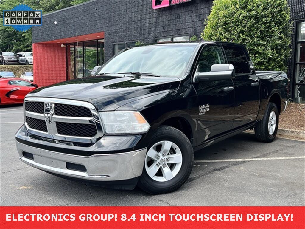 2023 RAM 1500 Classic SLT Crew Cab RWD