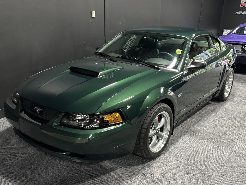 2001 Ford Mustang GT Coupe RWD