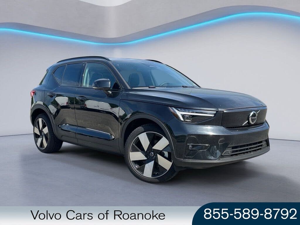 2024 Volvo XC40 Recharge Plus RWD