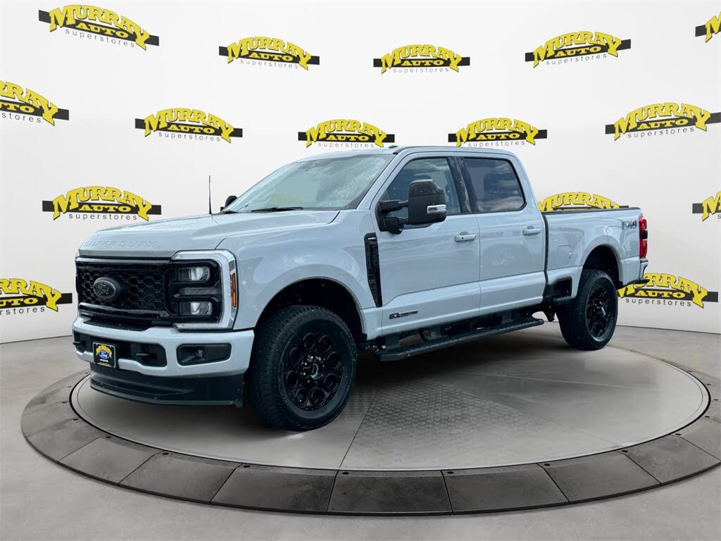 2025 Ford F-350 Super Duty Lariat Crew Cab 4WD