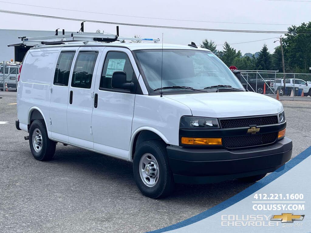 2025 Chevrolet Express Cargo 2500 RWD