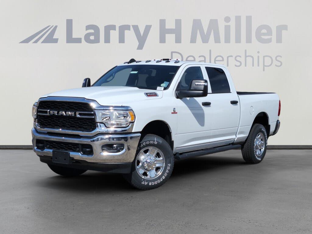 2023 RAM 3500 Tradesman Crew Cab 4WD