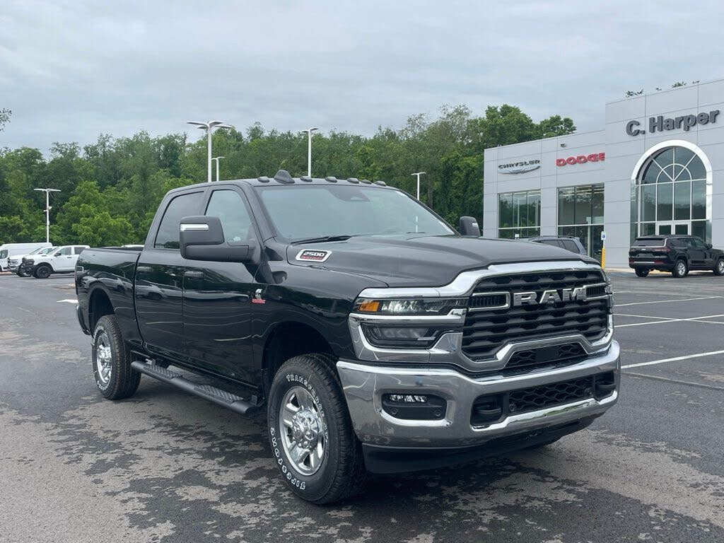 2025 RAM 2500 Tradesman Crew Cab 4WD