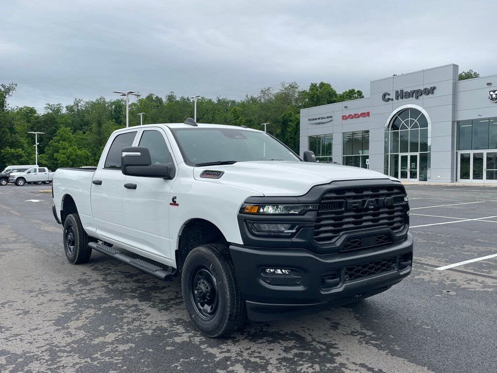 2025 RAM 2500 Tradesman Crew Cab 4WD