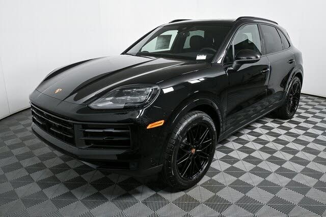 2025 Porsche Cayenne AWD