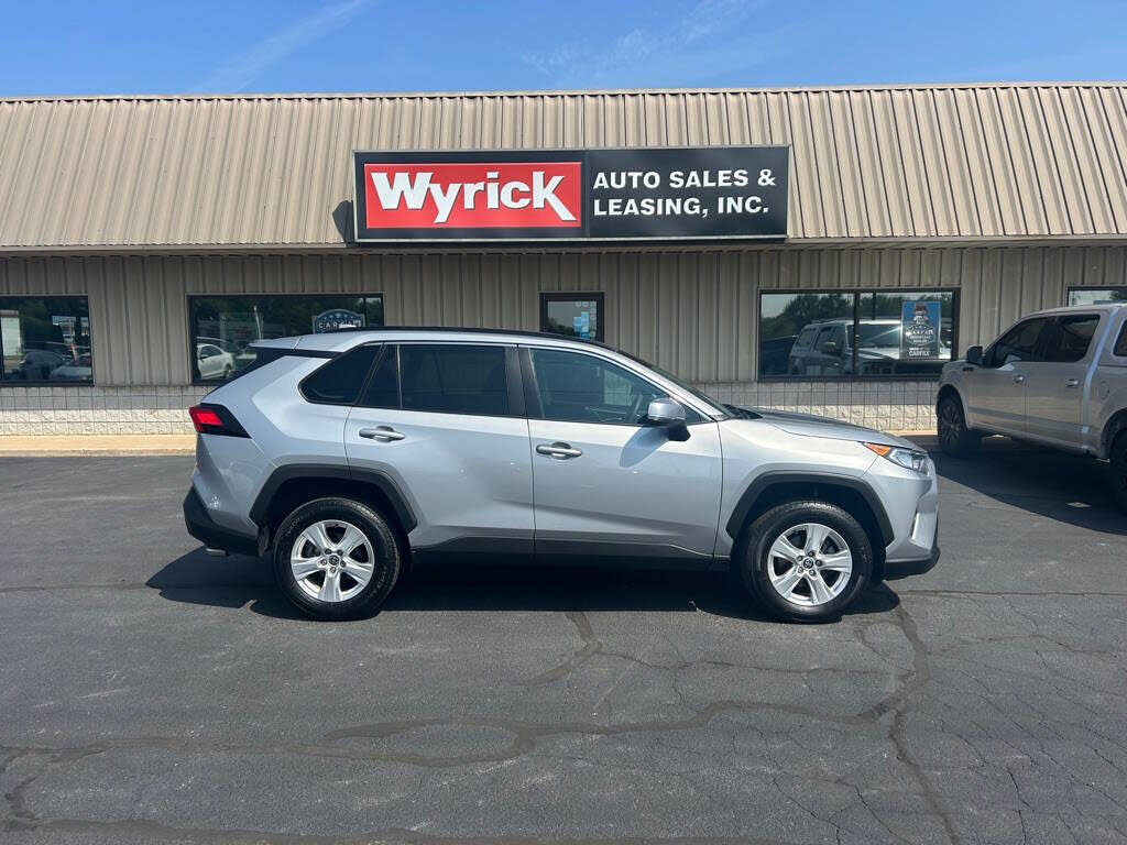 2021 Toyota RAV4 XLE AWD