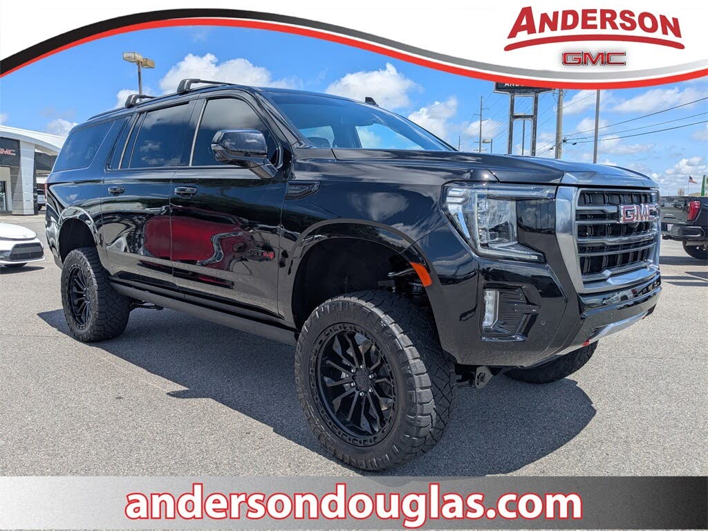 2024 GMC Yukon XL AT4 4WD