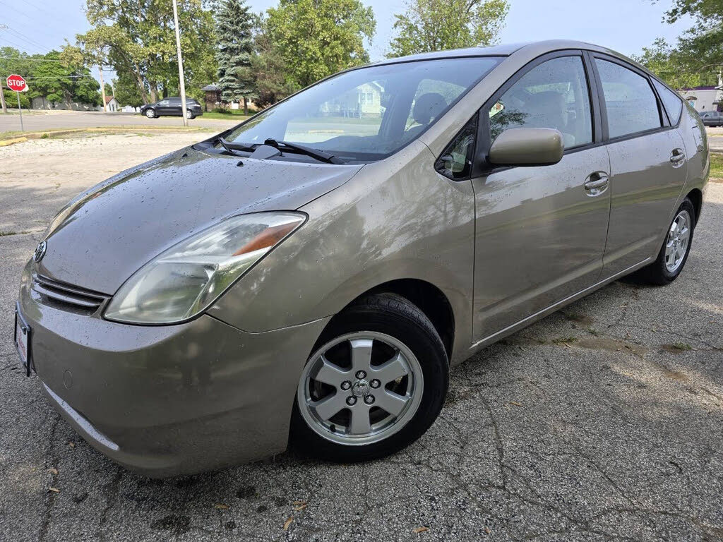 2004 Toyota Prius FWD