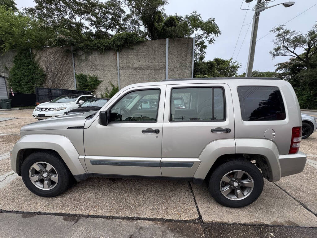 2008 Jeep Liberty Sport