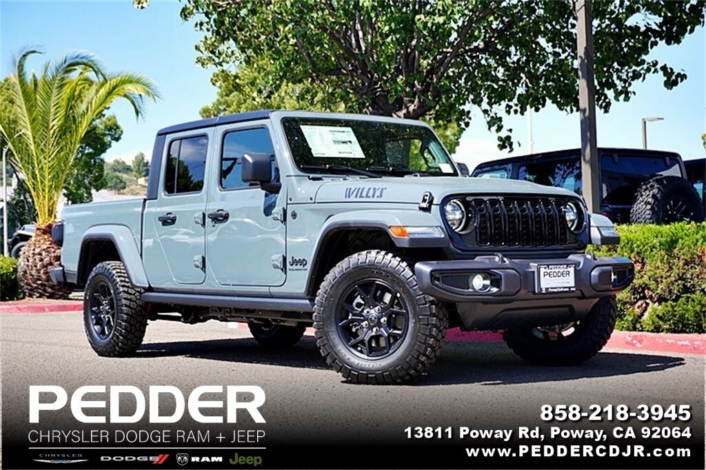 2025 Jeep Gladiator Willys Crew Cab 4WD