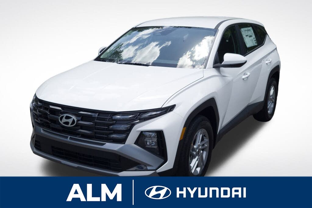 2025 Hyundai Tucson SE FWD