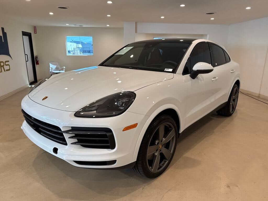 2023 Porsche Cayenne Coupe Platinum Edition AWD