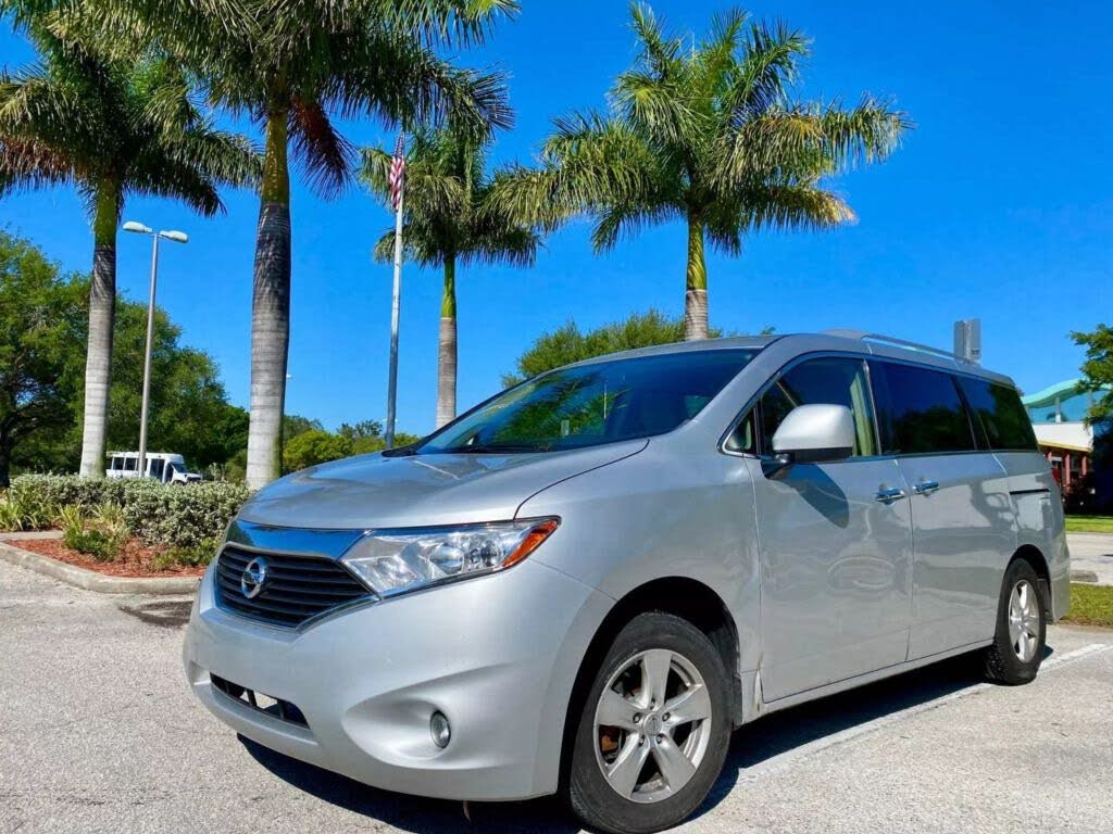 2017 Nissan Quest SV
