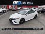 Toyota Camry Hybrid SE FWD