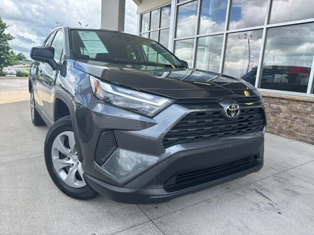 2023 Toyota RAV4 LE FWD