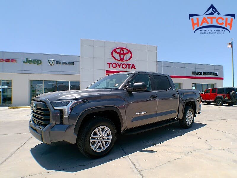 2025 Toyota Tundra SR5 CrewMax Cab 4WD