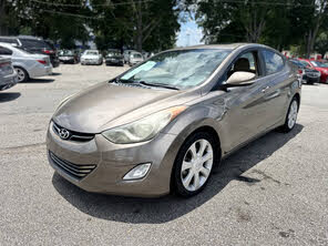 Hyundai Elantra Limited FWD
