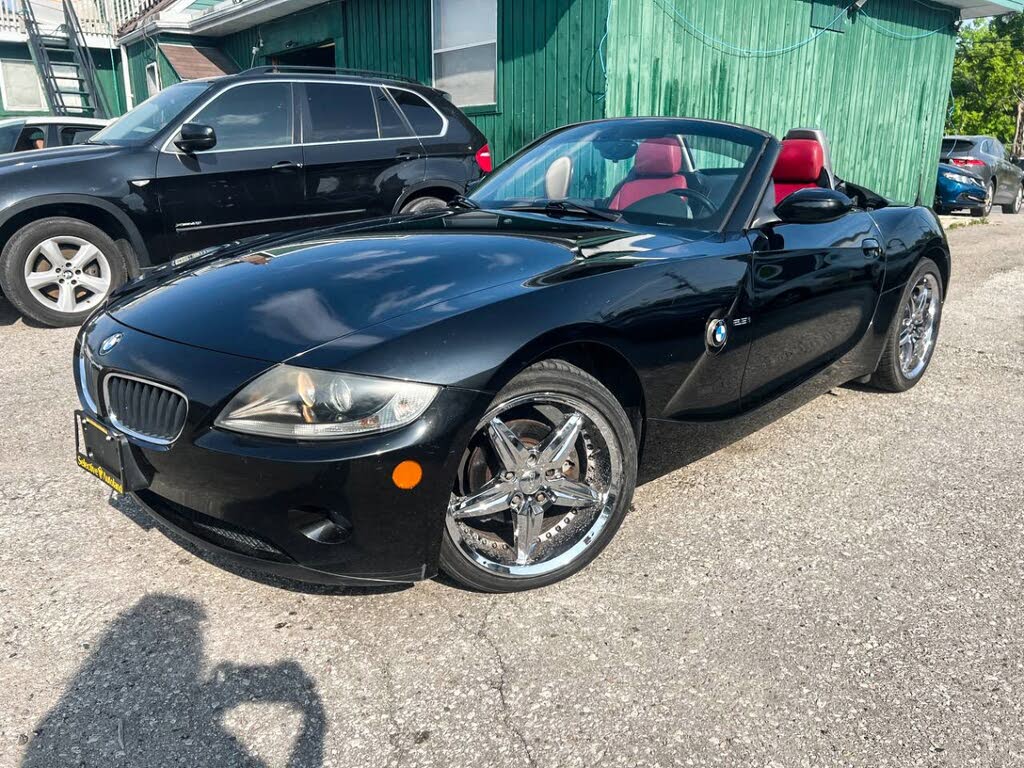 2005 BMW Z4 2.5i Roadster RWD