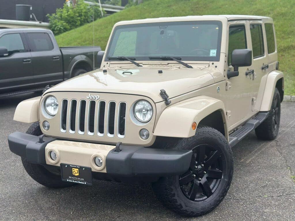 2016 Jeep Wrangler Unlimited Sahara 4WD