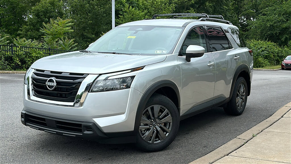 2025 Nissan Pathfinder SV 4WD