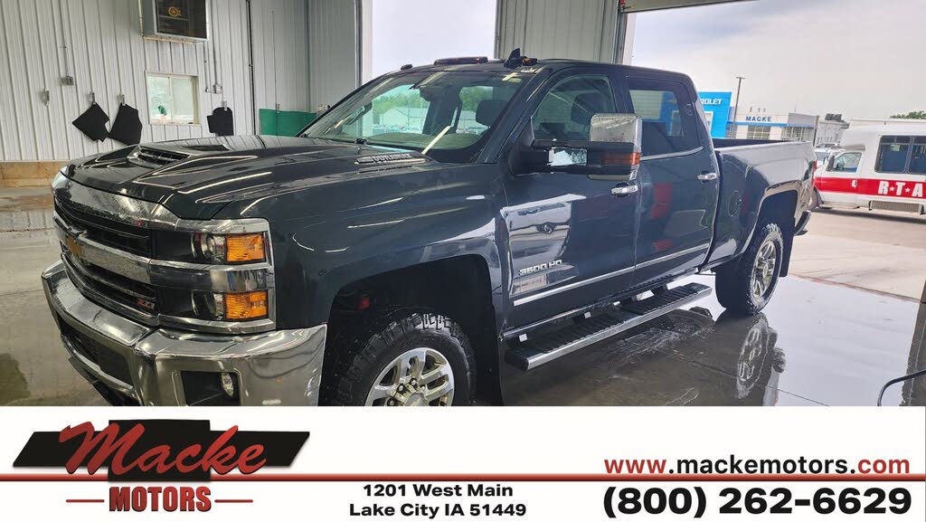 2018 Chevrolet Silverado 3500HD LTZ Crew Cab 4WD