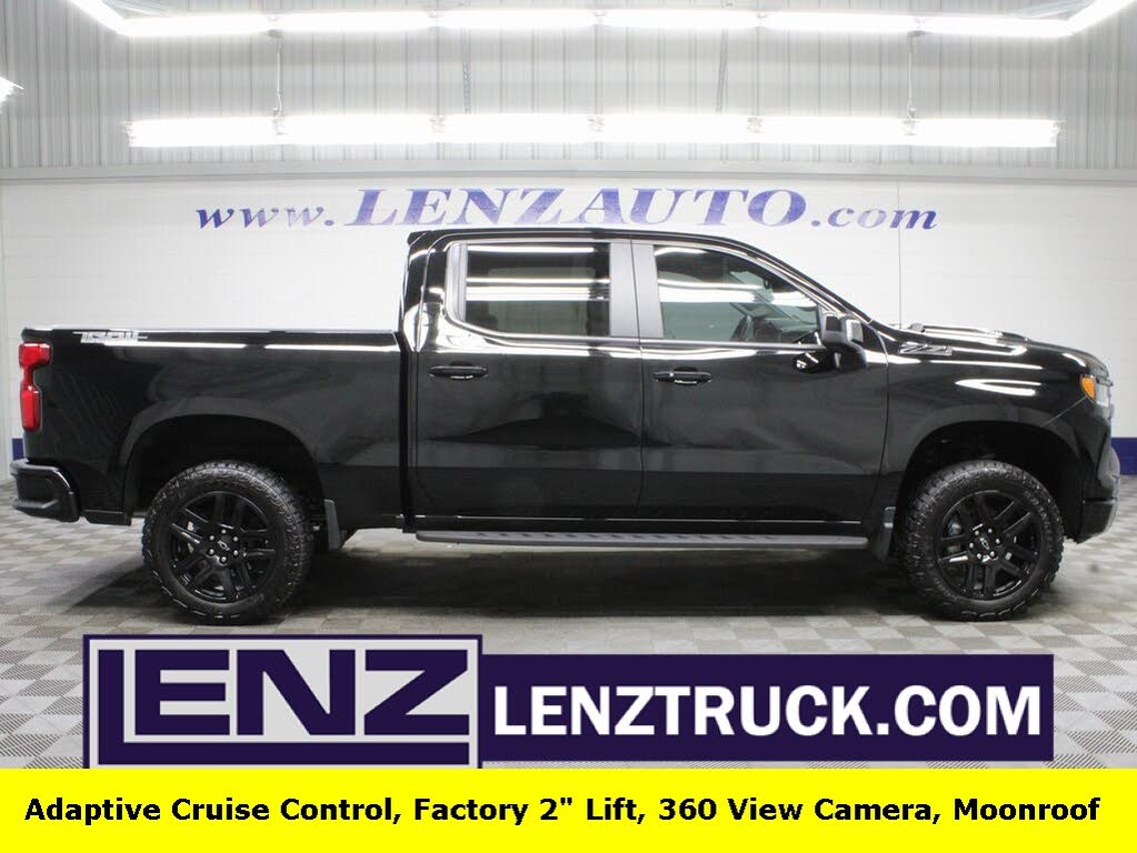 2024 Chevrolet Silverado 1500 LT Trail Boss Crew Cab 4WD