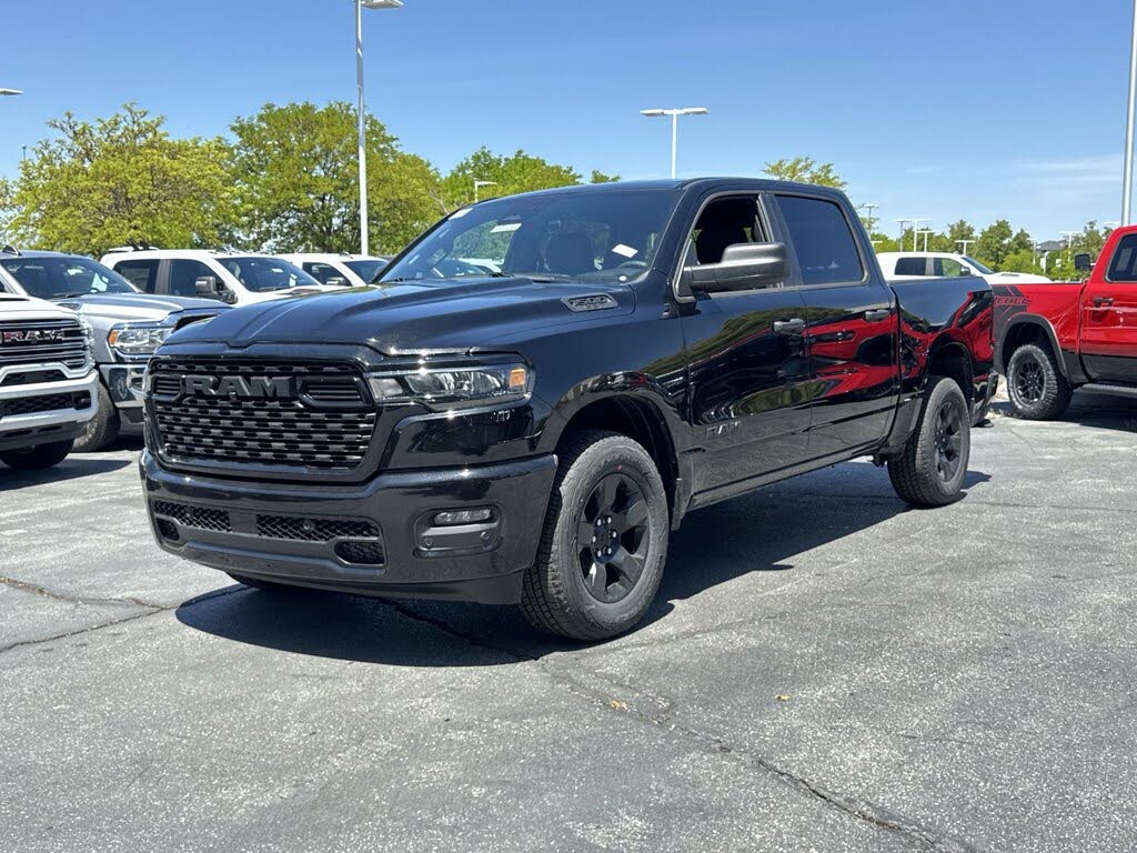 2025 RAM 1500 Tradesman Crew Cab 4WD