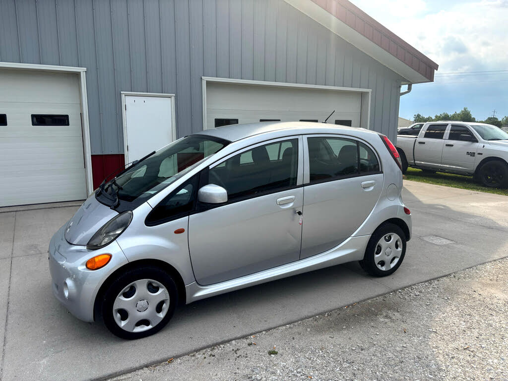 2012 Mitsubishi i-MiEV SE