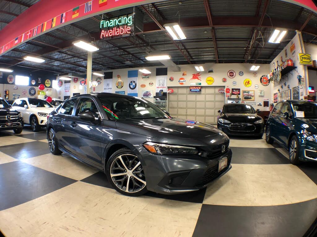 Honda Civic Touring FWD 2022