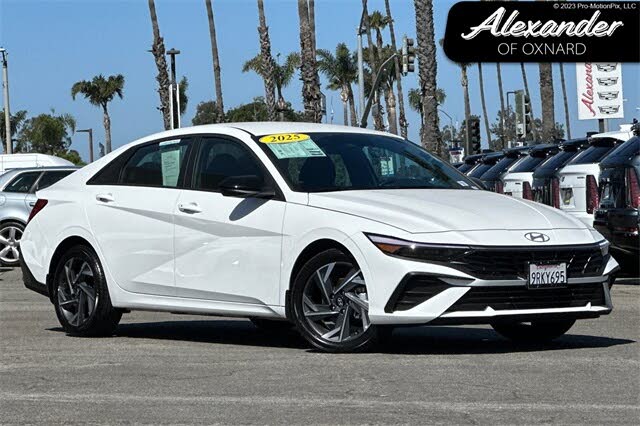 2025 Hyundai Elantra SEL Sport FWD