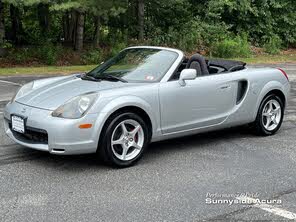 Toyota MR2 Spyder 2 Dr STD Convertible