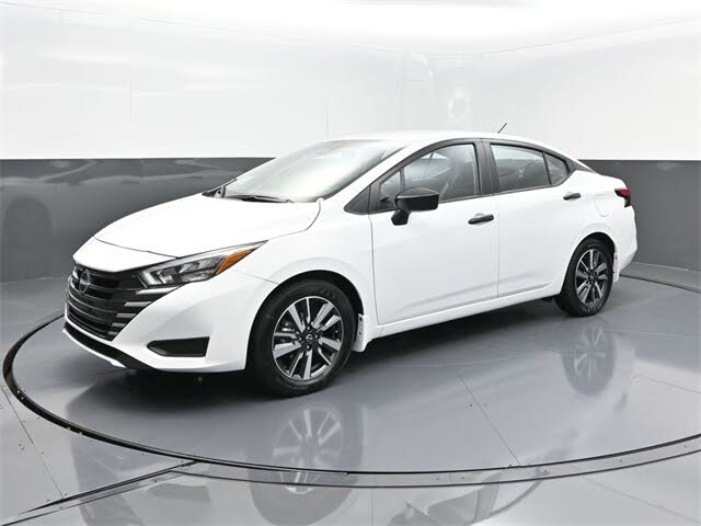 2025 Nissan Versa S FWD