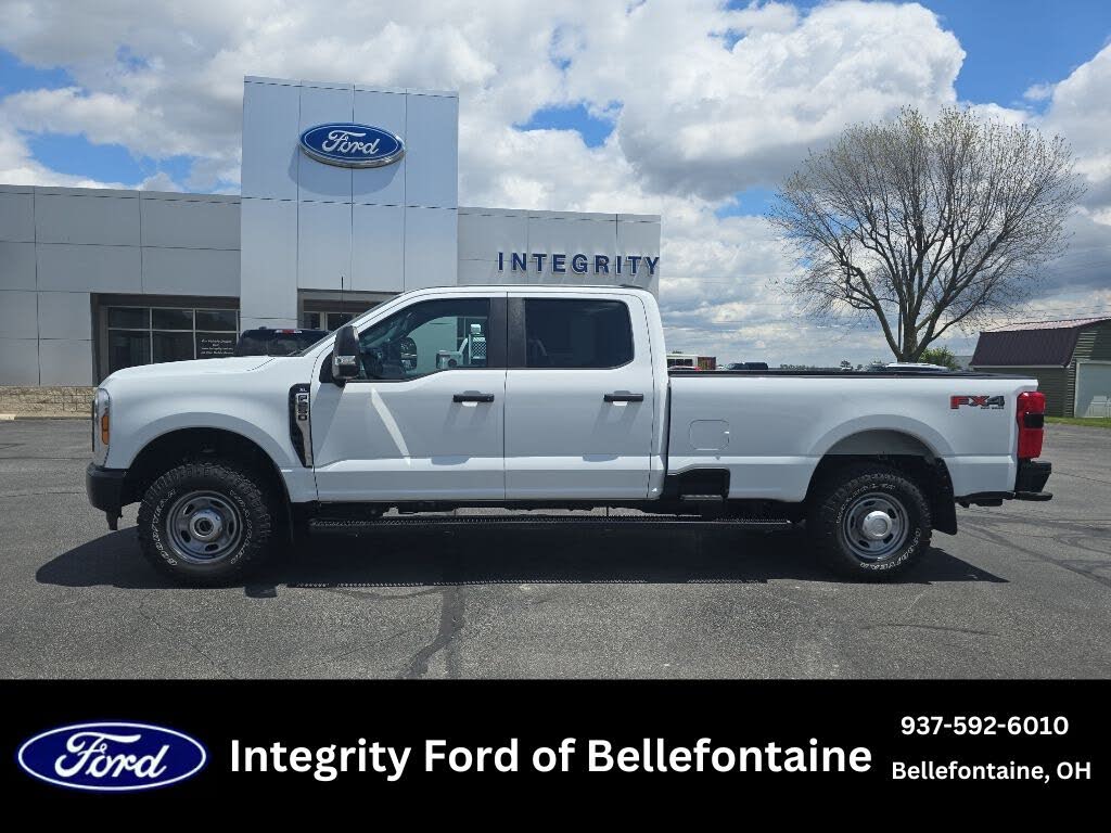 2024 Ford F-250 Super Duty XL Crew Cab 4WD