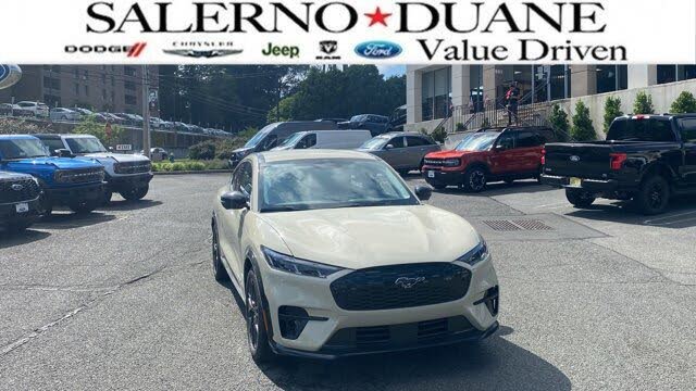 2025 Ford Mustang Mach-E Premium AWD