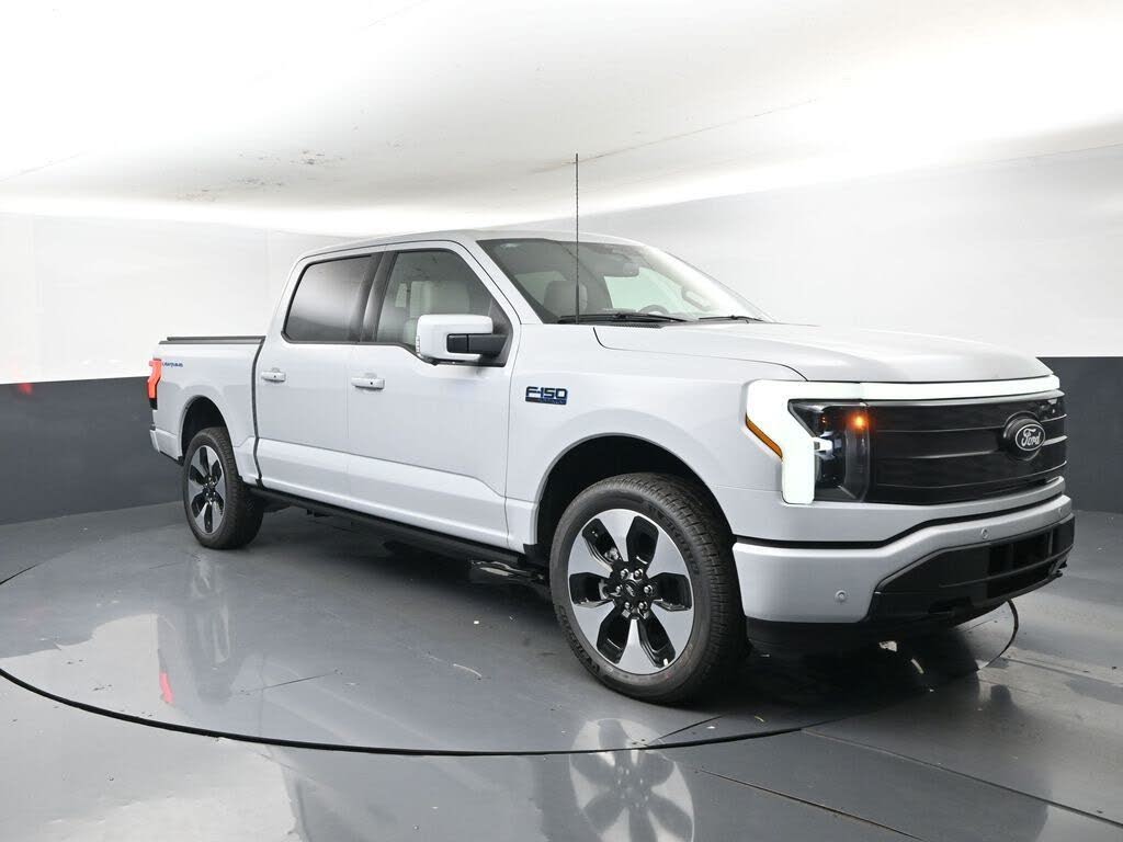 2025 Ford F-150 Lightning Platinum SuperCrew AWD