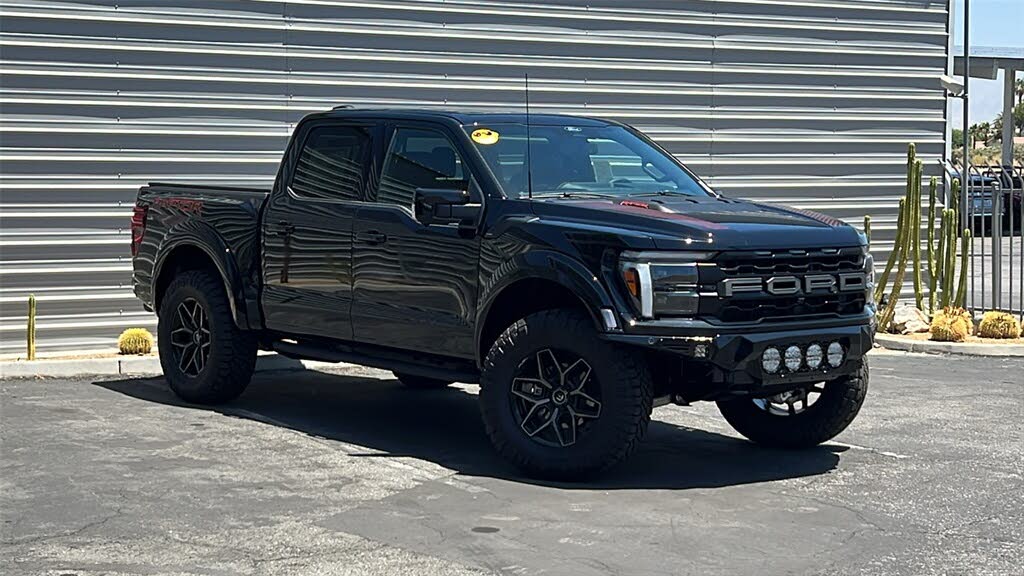 2024 Ford F-150 Raptor SuperCrew 4WD